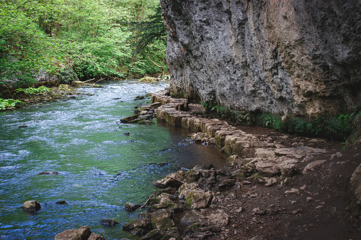 Chee Dale Stepping Stones